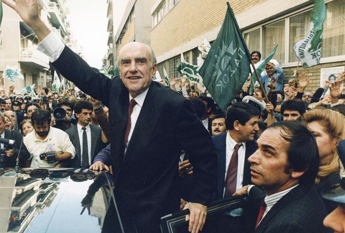 18 Οκτωβρίου 1981: Η νίκη του ΠΑΣΟΚ και η «Αλλαγή»